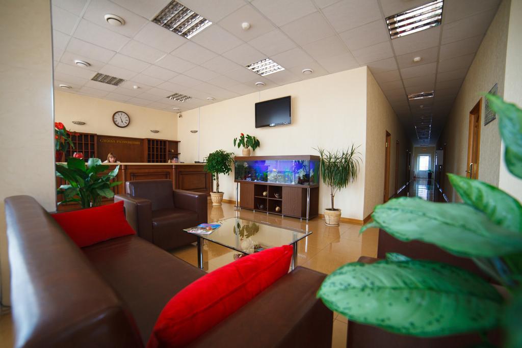 Vizit Hotel Krasnodar Eksteriør bilde